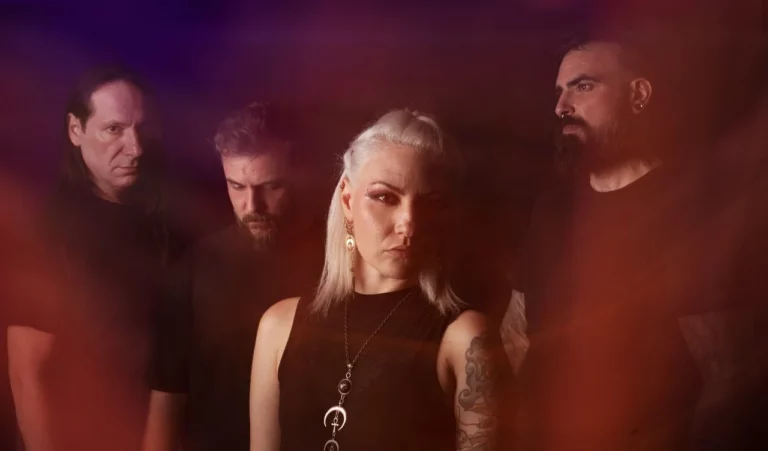 INNO: il gruppo dark metal italiano presenta la nuova cantante Tiziana De Amicis