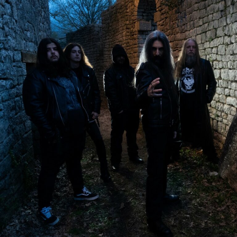 SAKAHITER: la band black metal italiana firma per Time To Kill Records