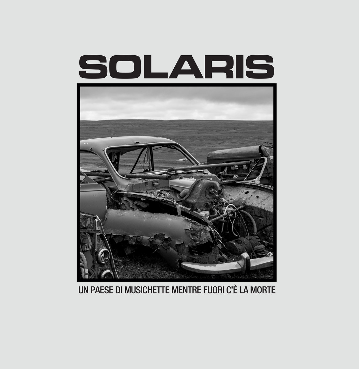 SOLARIS – Un Paese Di Musichette Mentre Fuori C’è La Morte